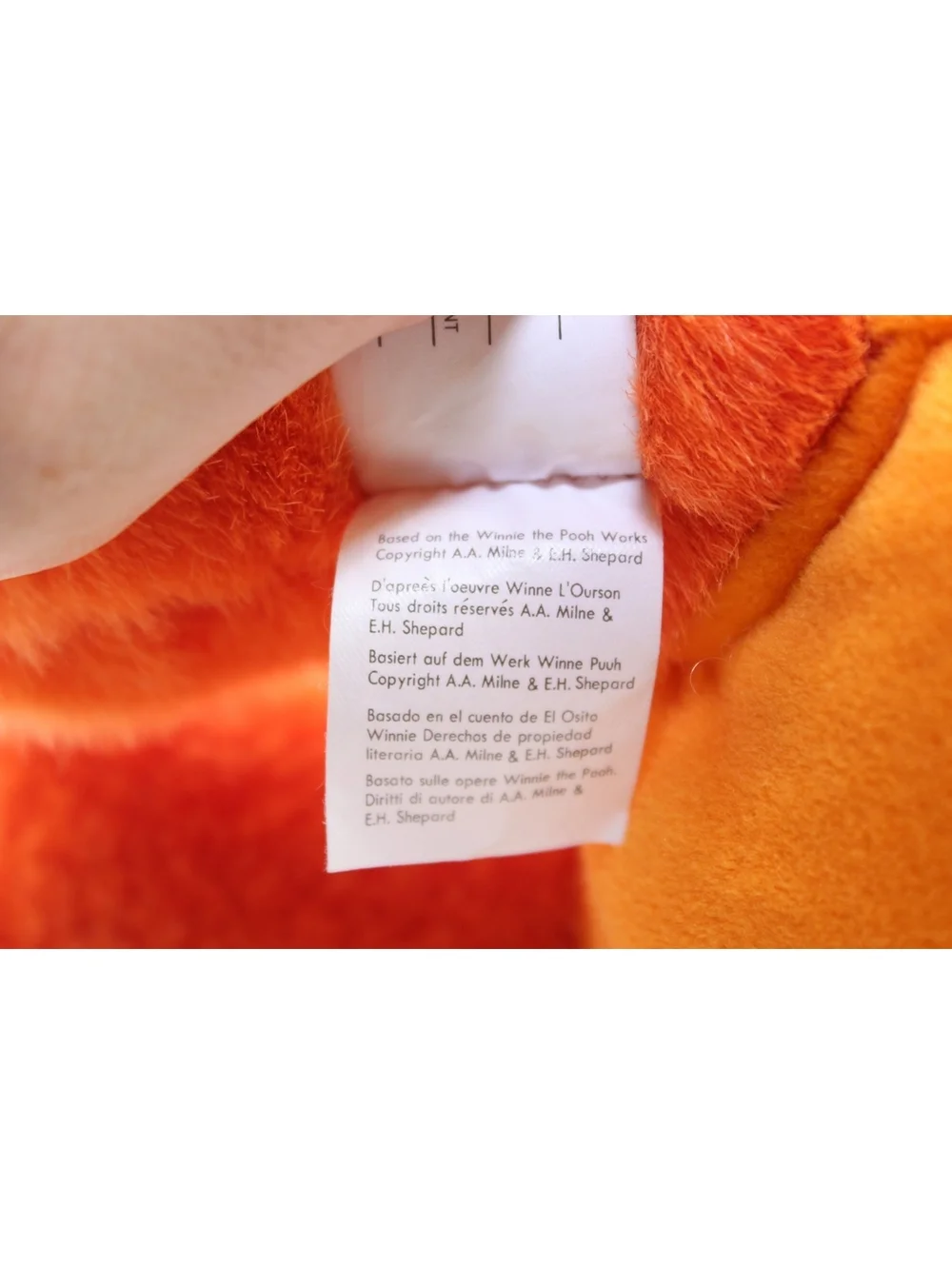 NWT Vintage Disney Store Winnie The Pooh Halloween PUMPKIN TIGGER 13